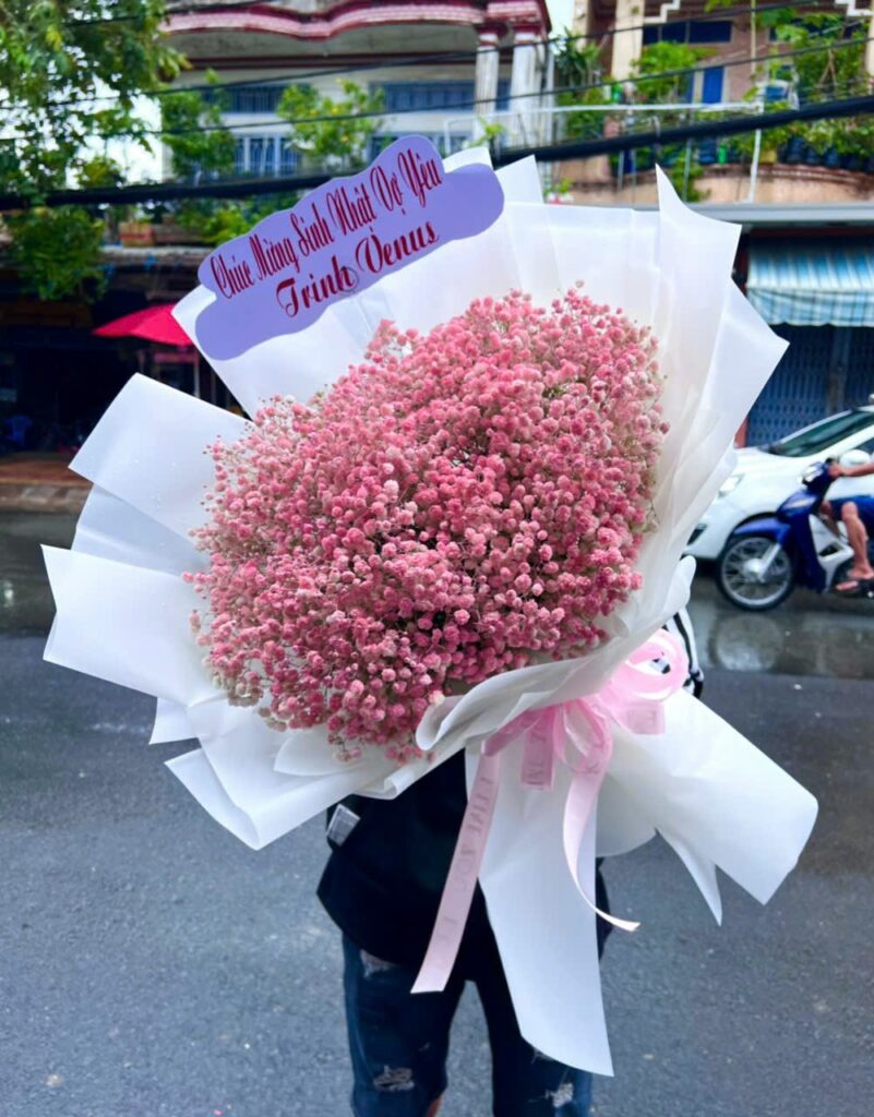 shop hoa tươi Triệu Vy tại quận Đống Đa